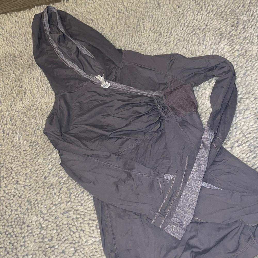 Lululemon running pullover